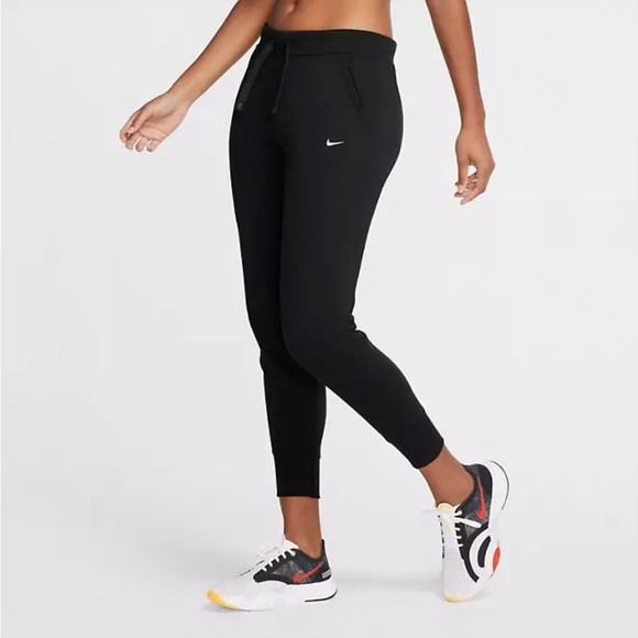 Nike Pants - Nike Women’s Dri-Fit Jogger Training Pants Black Size M
